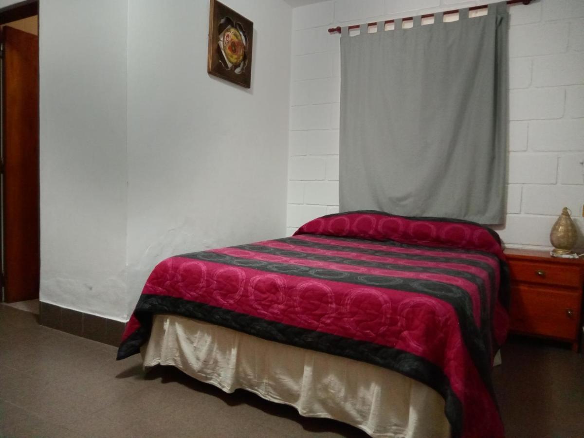Hosteria El Peregrino Villa Cura Brochero Buitenkant foto